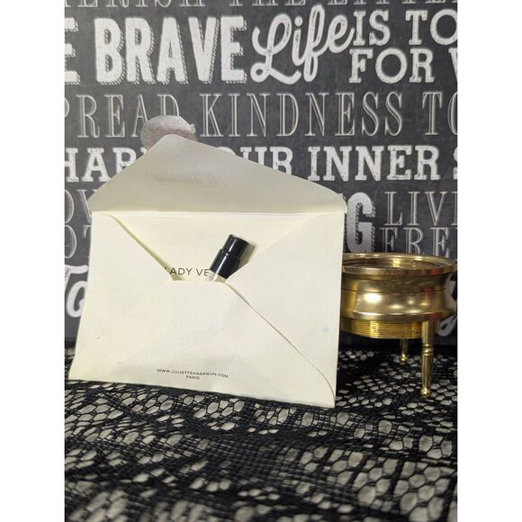 💎2/$25 Juliette Has A Gun Lady Vengeance Mini Travel Bottle 0.05 oz | 2 mL - Picture 5 of 5